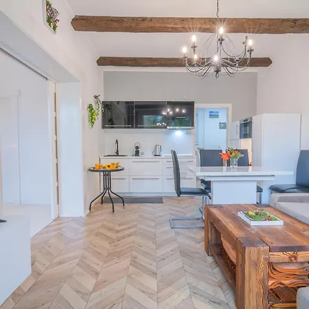 Διαμέρισμα Alex, Nezabudka *